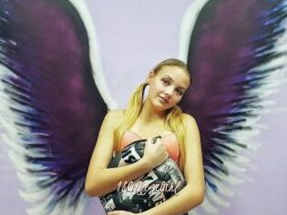 18CollegeGirl_