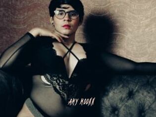 AMY_MOONN
