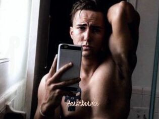 Aaron_Xander