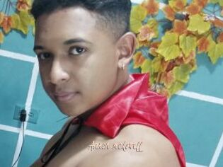Aaron_mckowell