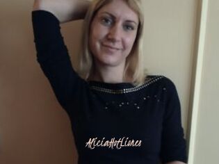 AliciaHotLiones