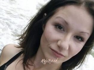 AlyjoStoned