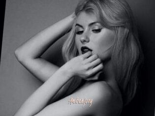 AmberJosy