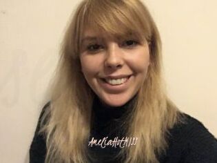 AmeliaHotMISS