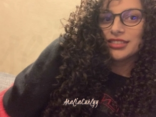 AnaliaCurlyy