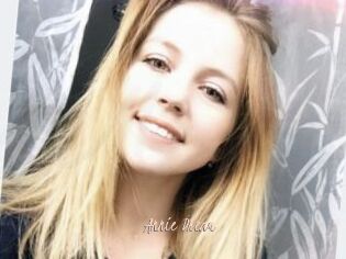 Annie_Dream