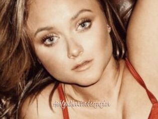 AshlynShawBabestation