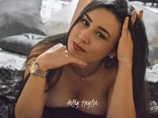 Aslhy_taylor