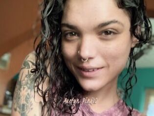Austyn_PinkXO
