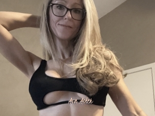 Ava_Asher