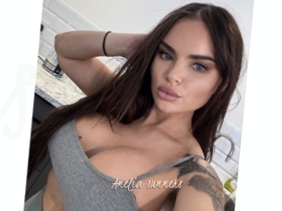 Amelia_summers