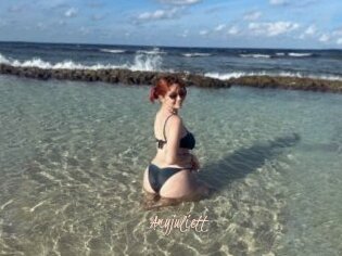 Amyjuliett