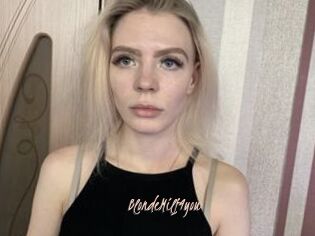 BlondeMilf4you Sexenmacht
