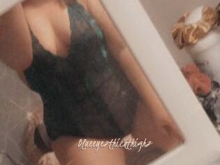 Blueeyezthickthighz