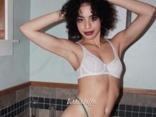 Bonnie_Bella