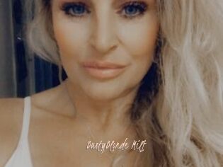 BustyBlonde_Milf