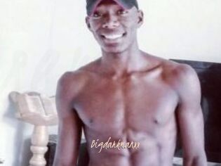Bigdarkmanxx