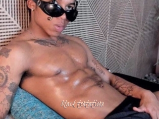 Black_tentationx