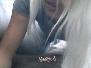 Blondblondie