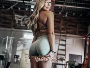Blondemusclegirl