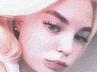Blondyhot