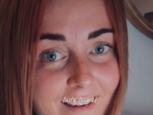 Busty_lucy_uk