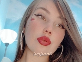 Bustylauren70
