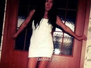 Cannabis_Girl