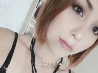 Clarisse_Mia