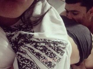 Couple_Wild