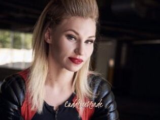 CuddliesBlonde