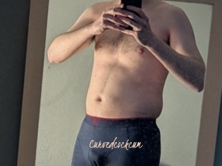 Curvedcockcum