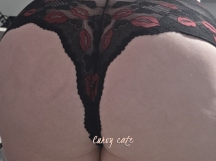 Curvy_cate