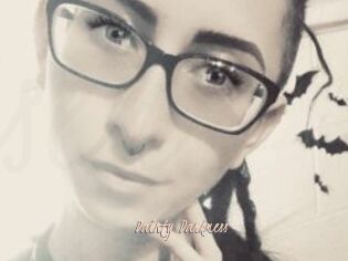 Dainty_Darkmess