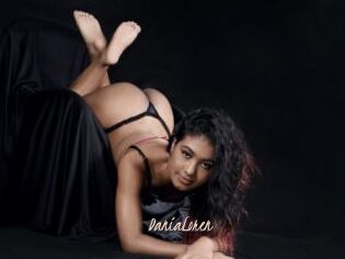 DaniaLoren Sexenmacht
