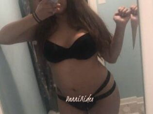 Danni_Rides