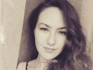 DinaCuteOne