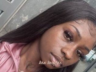 Dora_Daexplore