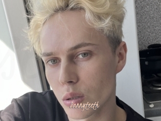 Dannyteeth