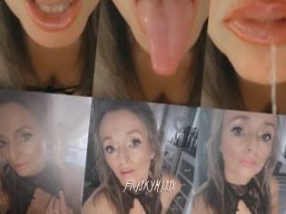 FRISKYMISSX