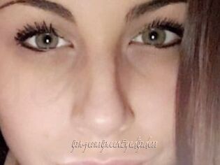 GorgeousGreenEyedGodess