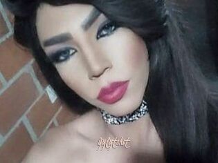 Gyly_ts_hot