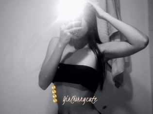 Girlhornycute