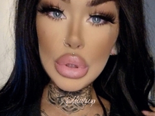 Goddesslucyx