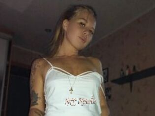 Hott_Blondie