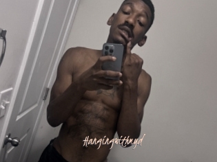 Hangingwithmyd