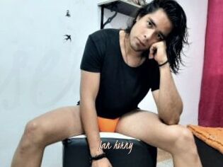 Ian_horny