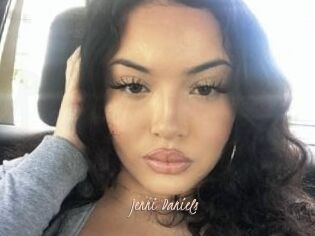 Jenni_Daniels