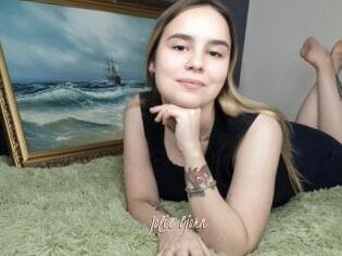 Jolie_Bjorn
