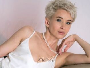 JuliaRiddle